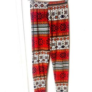 Super Soft Leggins. Size Small. Snowflake Pattern in Christmas colors.
